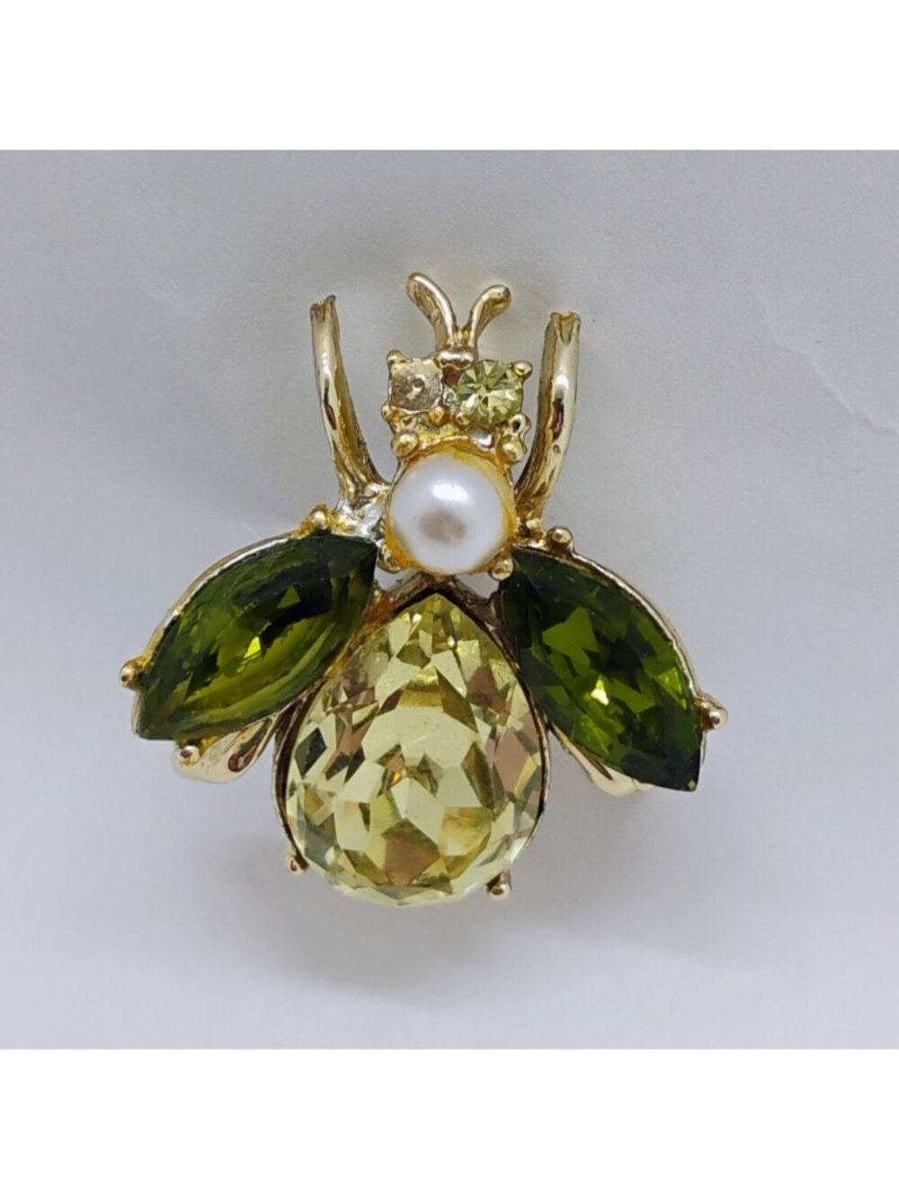 Vintage Green Yellow Rhinestone & Faux Pearl Fly Bee Bug Insect Brooch Pin